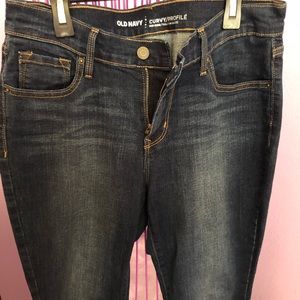 Brand new Old Navy curvy jeans!!